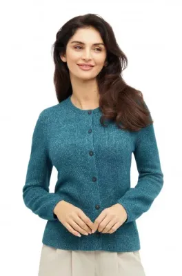 Alpaka Strickjacke PACA aus Baby Alpaka-Merino-Mix  Luxuriöse Weichheit mit zeitloser Eleganz