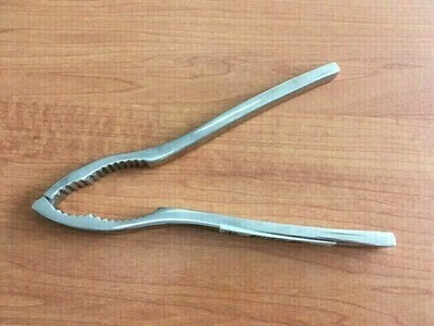 Nut Cracker