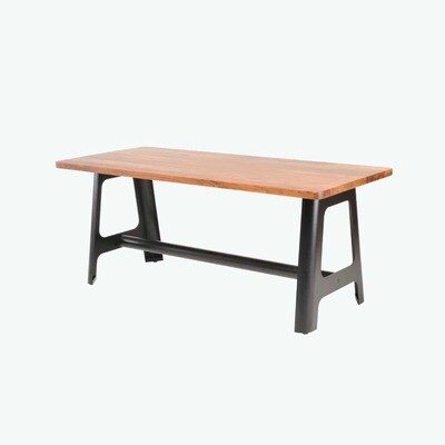 Craftsman Table Alfresco