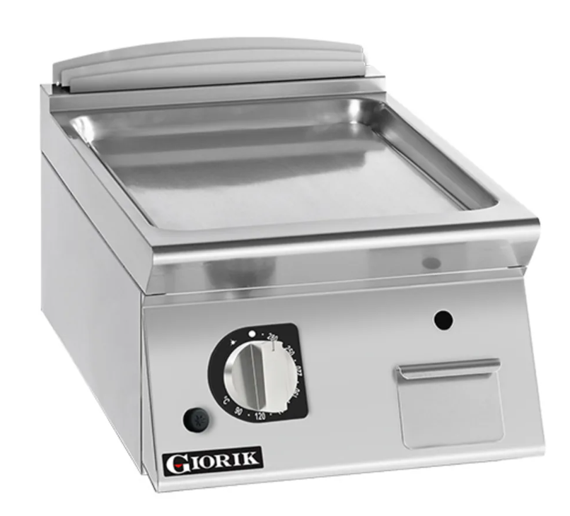 Giorik 900 Series 400mm wide Smooth Satin Chrome Electric Frytop on Open Base