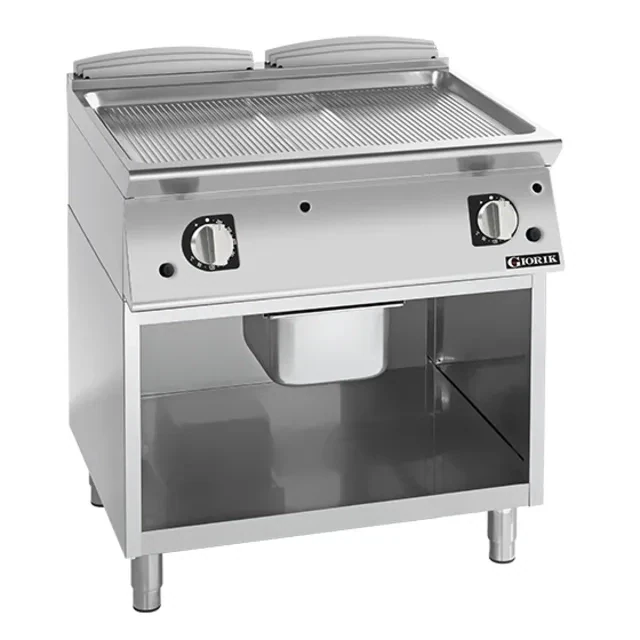 Giorik 700 Series 800mm wide Ribbed Satin Chrome Gas Frytop