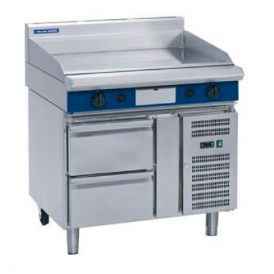Blue Seal EP518-RB Electric Griddle – Refrigerated Base, 2x1/1 GN Drawers / 1x1/1 GN Door (std plate PEH1220)