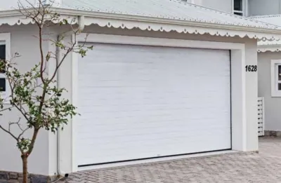 Garage door aluzinc