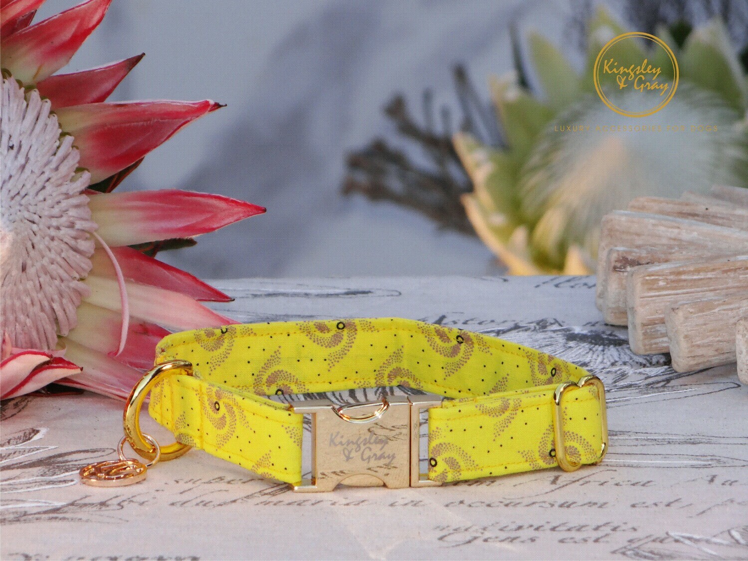 CHEETAH SHWESHWE DOG COLLAR