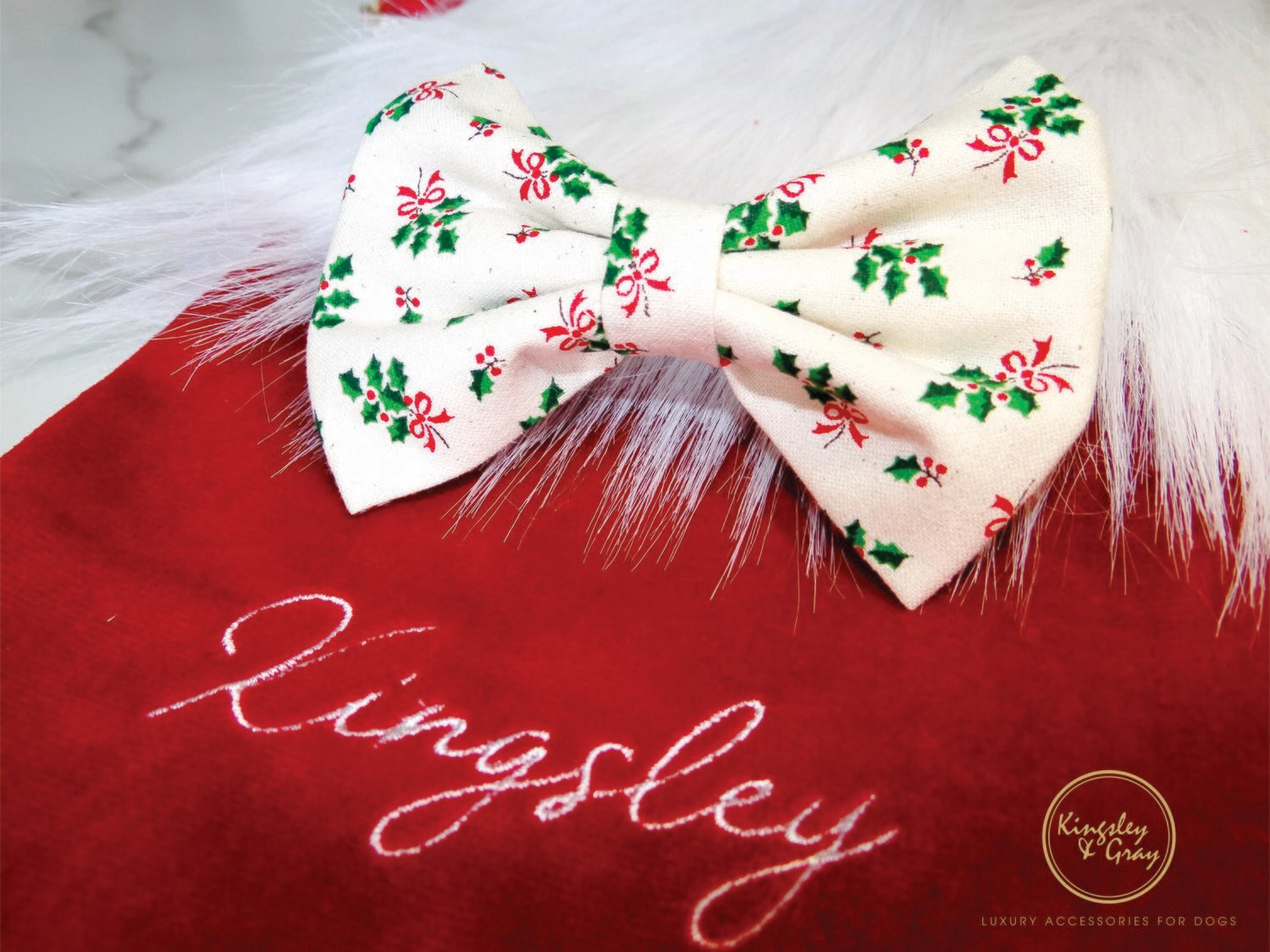MISTLETOE DOG BOW TIE MISTLETOE DOG BOW TIE