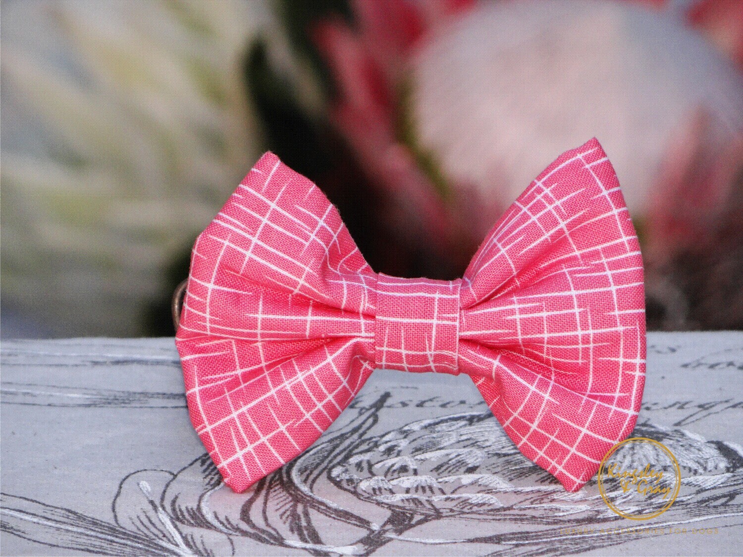 LIVING CORAL DOG BOW TIE LIVING CORAL DOG BOW TIE