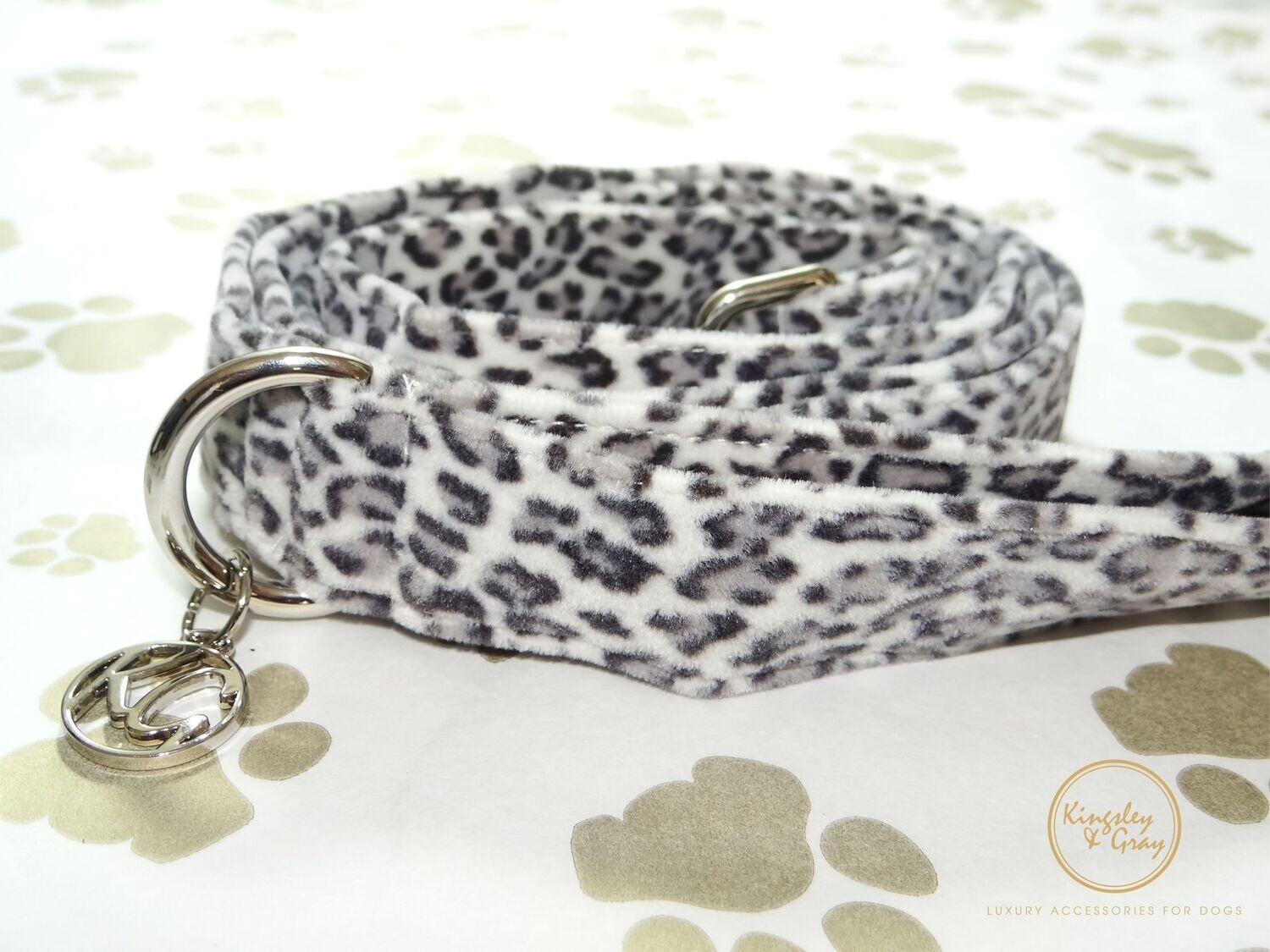 SNOW LEOPARD DOG LEAD