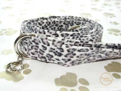 SNOW LEOPARD DOG LEAD SNOW LEOPARD DOG LEAD