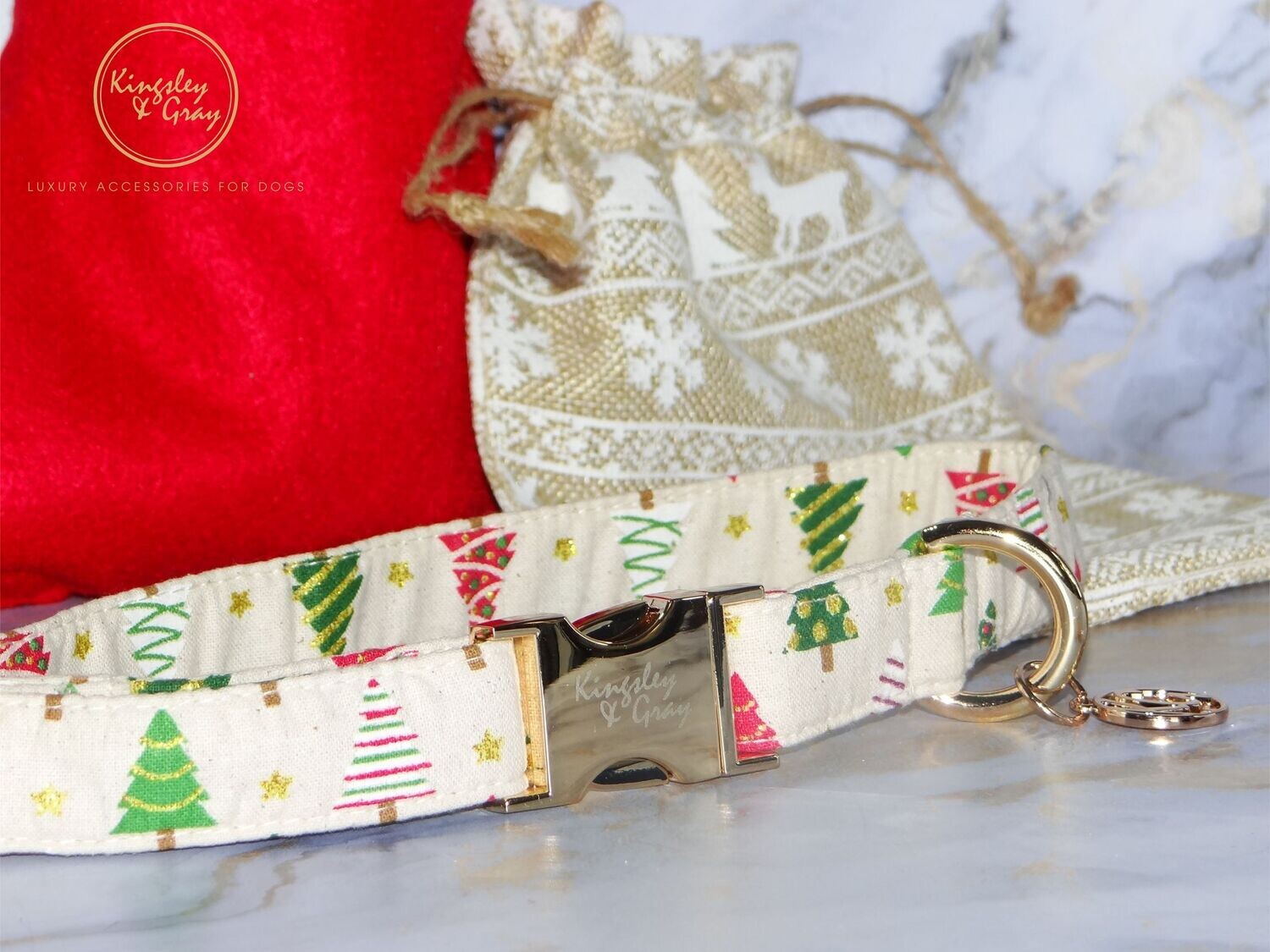 TINSEL TREE DOG COLLAR