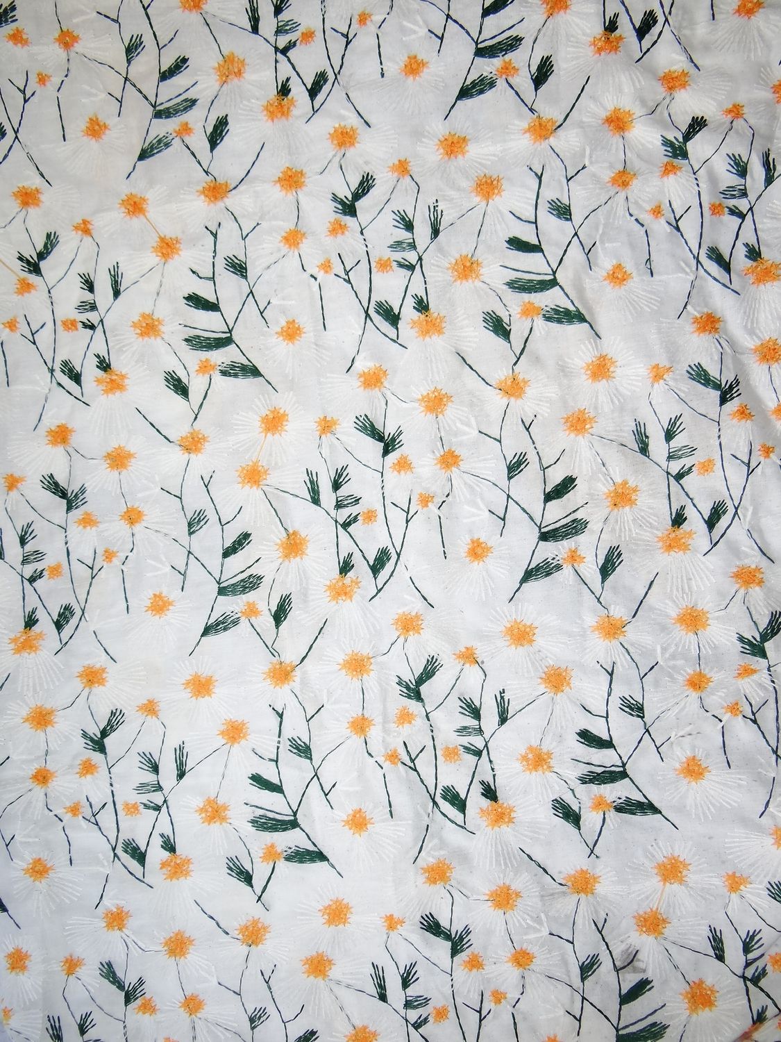 WILD DAISIES DOG LEAD WILD DAISIES DOG LEAD, COLOUR: CREAM