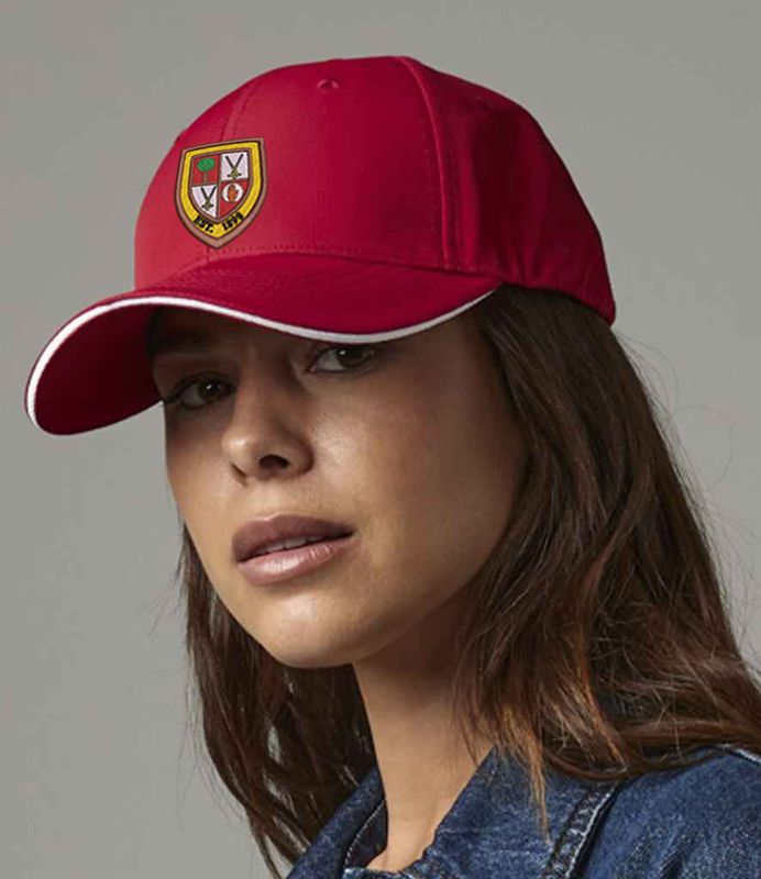 BB195R Baseball Cap With Club Crest - Red