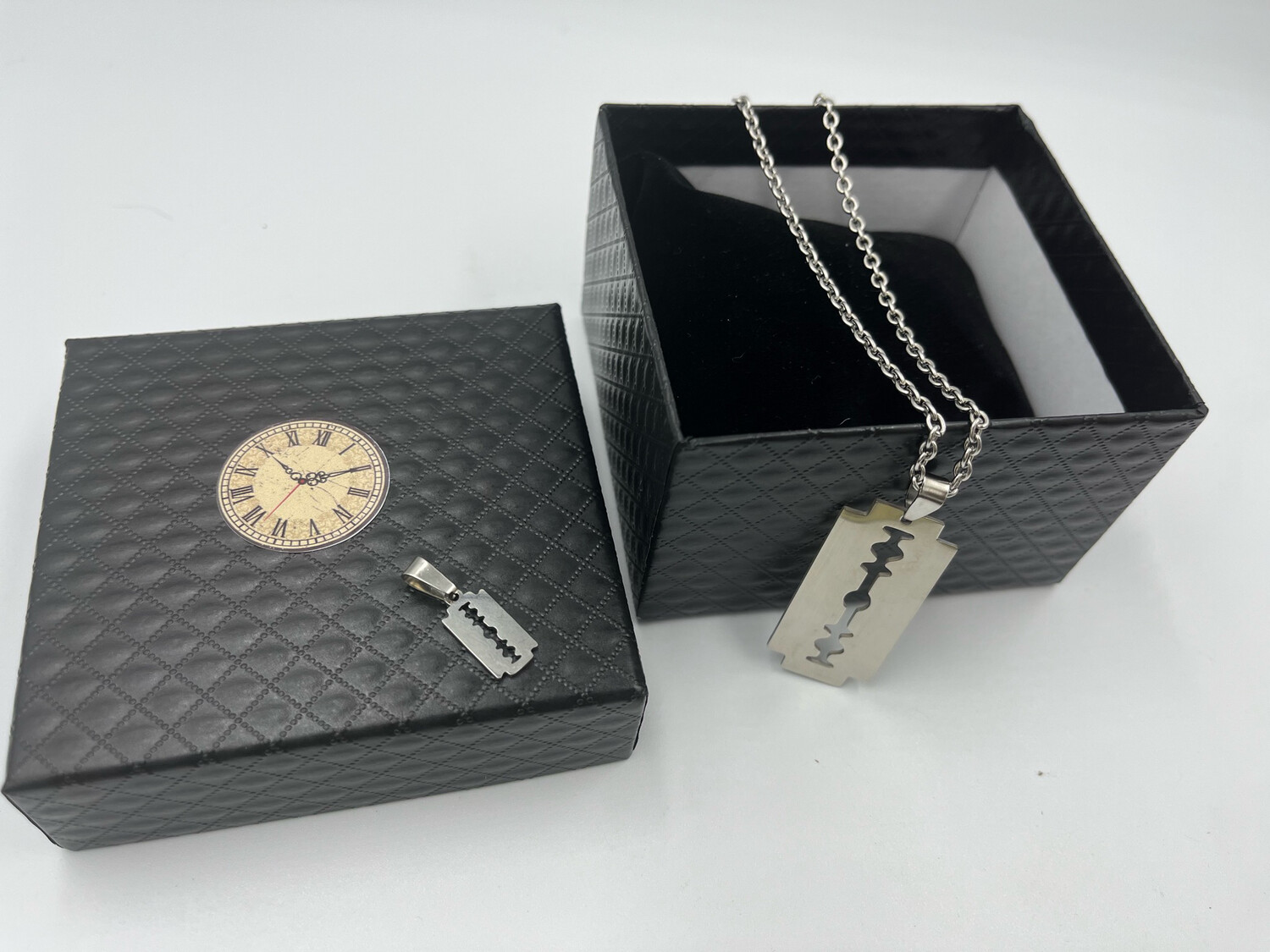 Stainless Steel Razor Blade 2 For 1 Pendant Set, Mini And Large