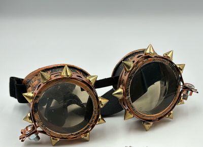 Steampunk Style. Why Goggles are considered a Steampunk “Must Have”