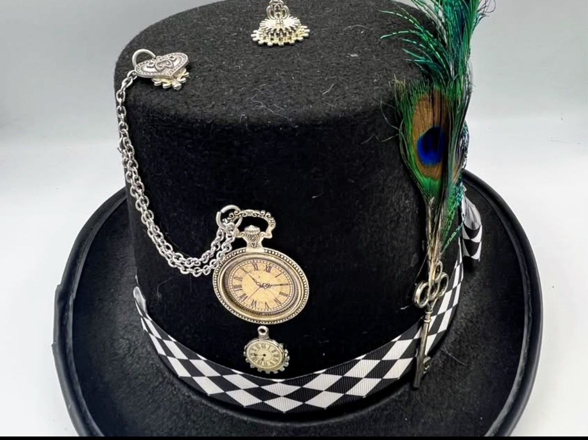 Ladies Steampunk Madhatter Inspired Tophat
