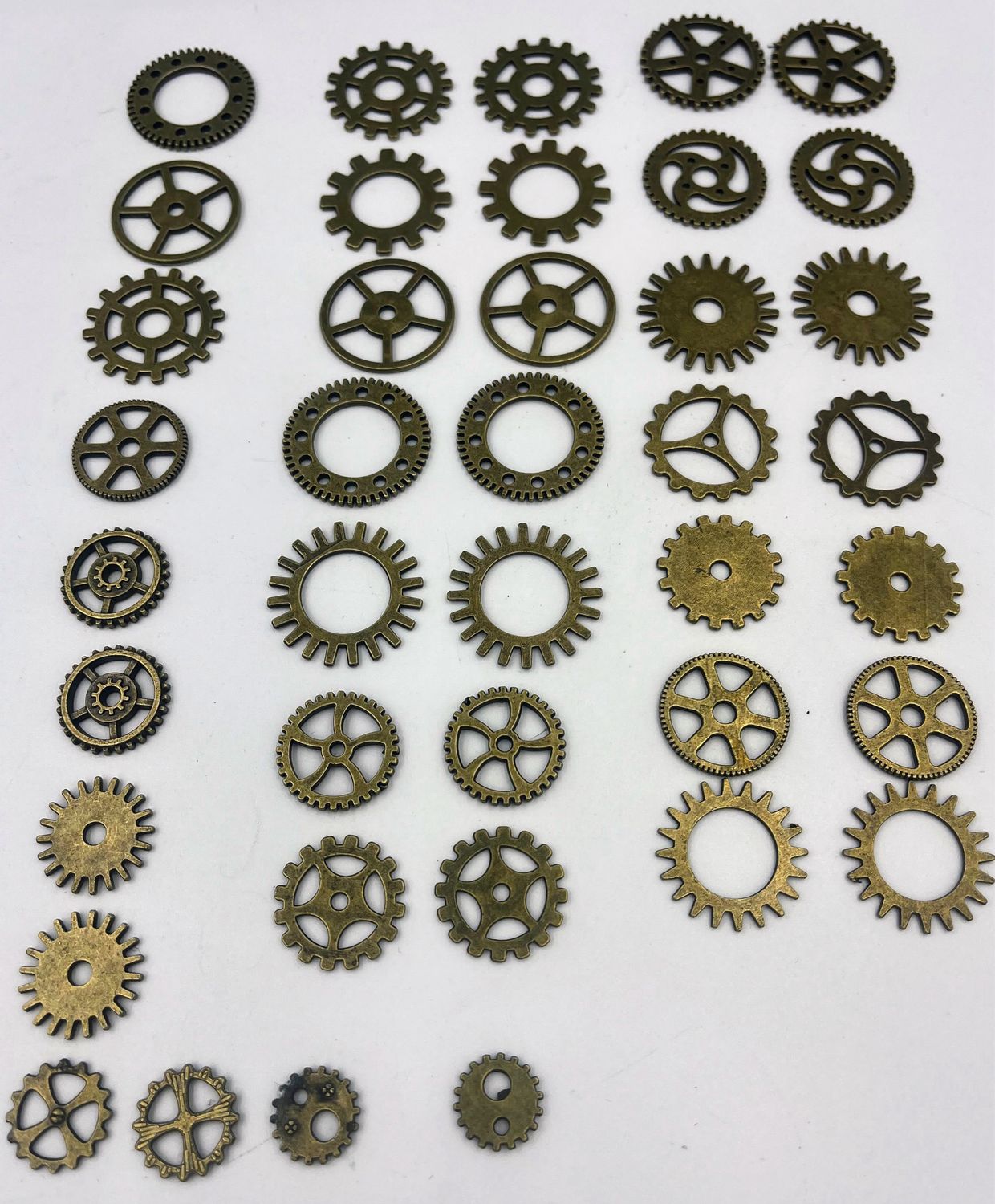 Assorted Metal Steampunk Gears, Bronze Colour Bag, 40 Units