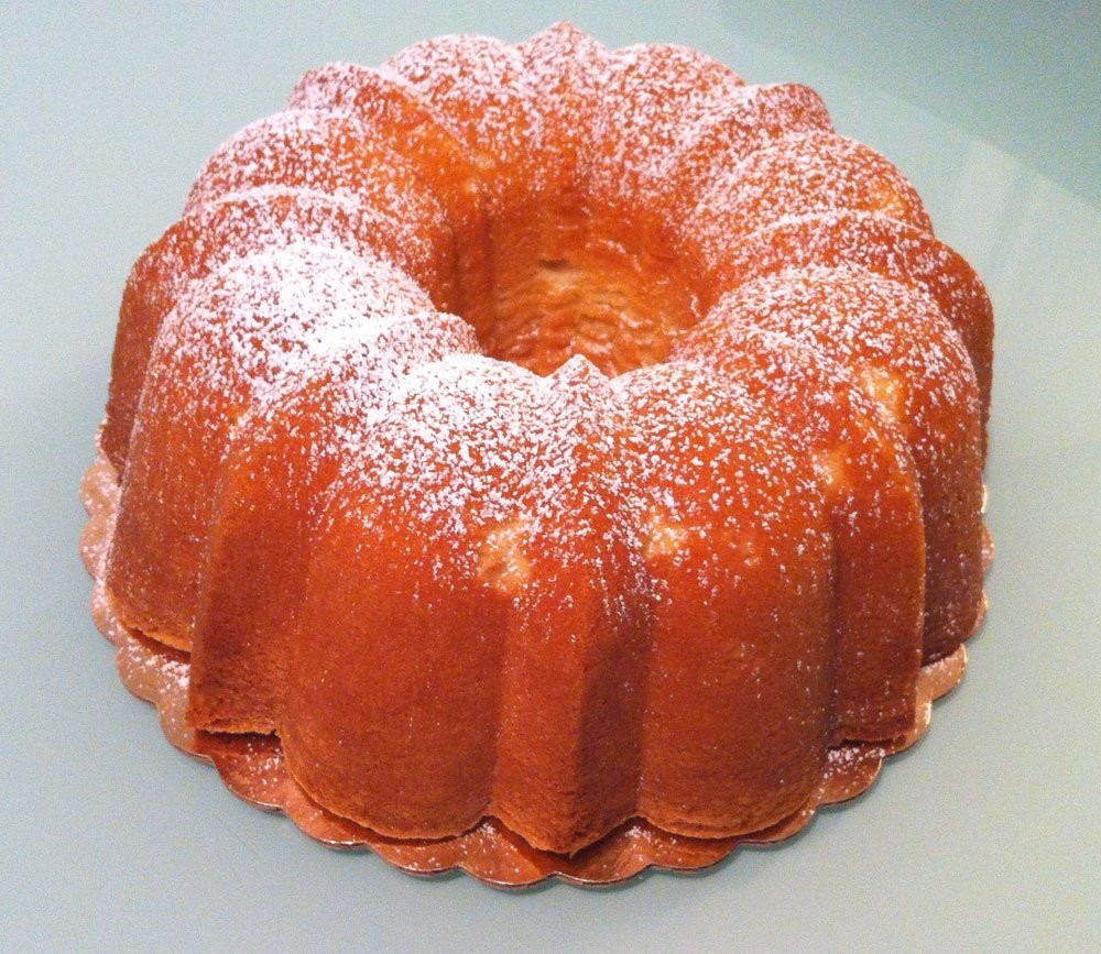 Lemon Cream Cheese Pound Cake, 10" Round Cake (Plain, no icing)