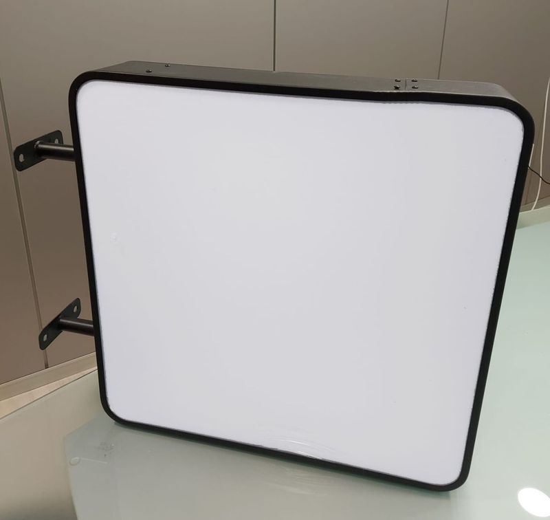 Banderola leds cuadradas