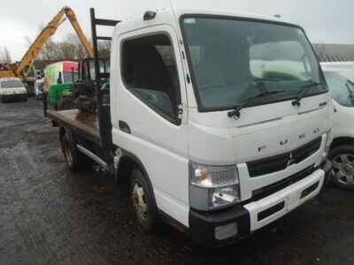mitsubishi canter fuso 2016 3.0 td breaking for spares..click for info