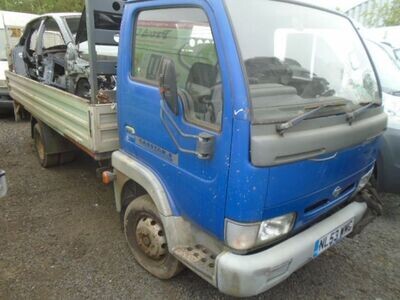 nissan cabstar 2003 3.0 td breaking for spares..click for info