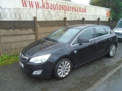 vauxhall astra 2011 1.7 cdti breaking for spares..click for info