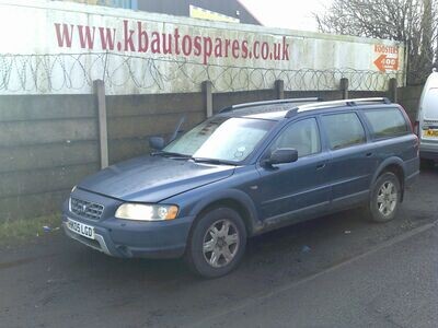 volvo xc70 2005 2.4 td breaking for spares..click for info