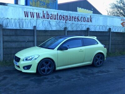 volvo c30 r design 2011 1.6 d breaking for spares..click for info