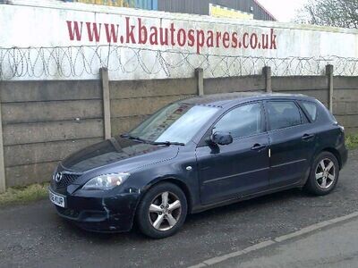 mazda 3 2006 1.6 p breaking for spares..click for info