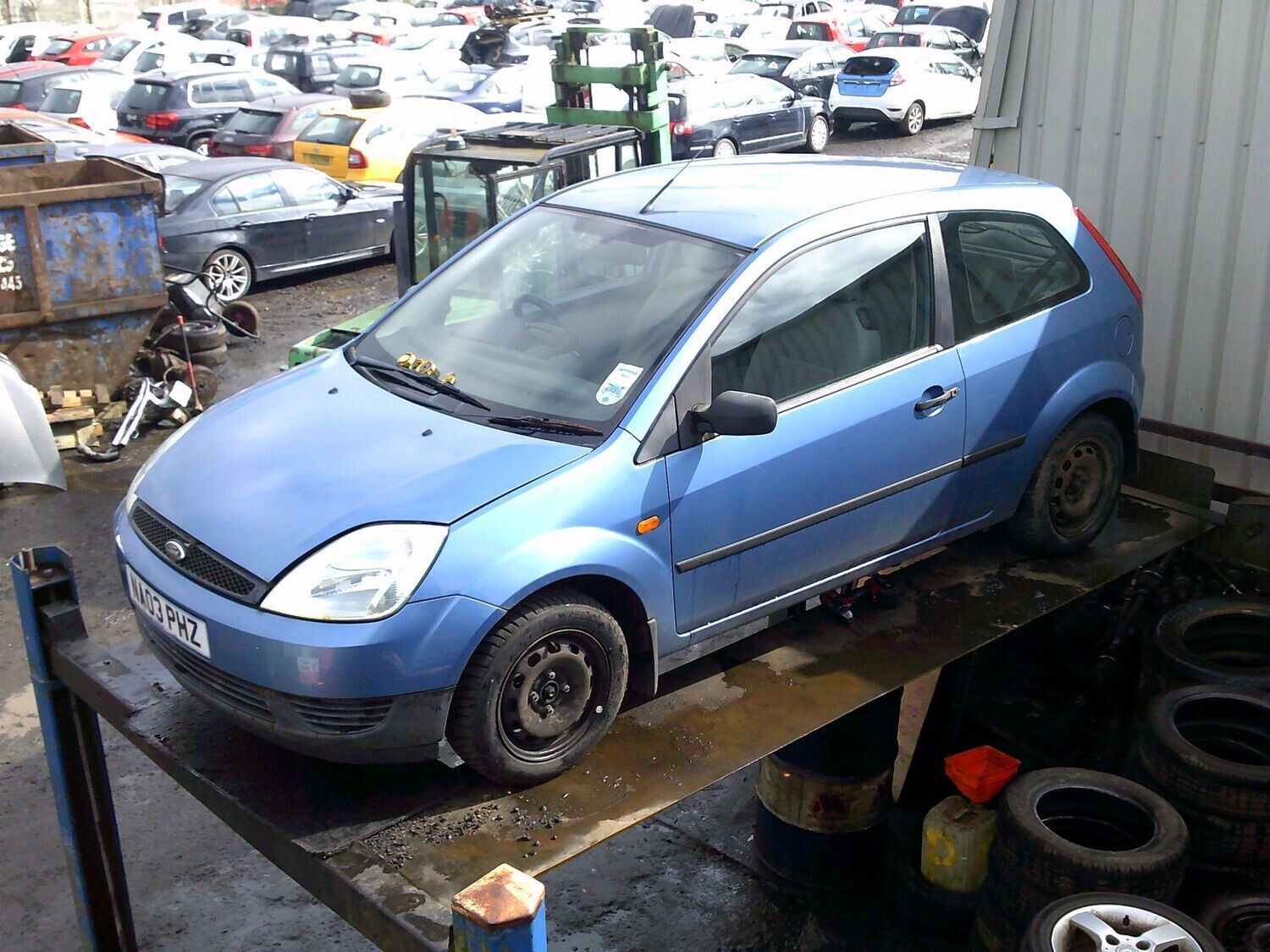 ford fiesta 2003 1.25 breaking for spares..click for info