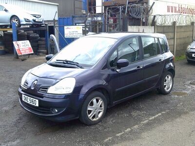 renault modus 2010 1.5 dci breaking for spares..click for info