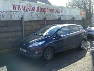 ford fiesta 2010 1.4 tdci breaking for spares..click for info