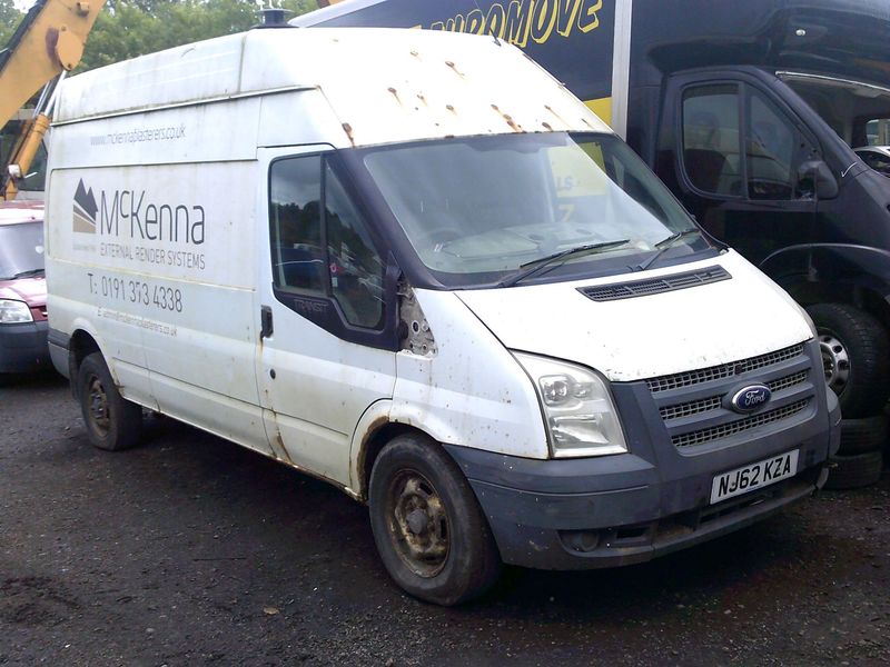 ford transit 2008 2.4 tdci breaking for spares..click for info
