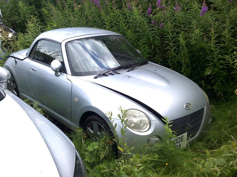 daihatsu copen 2006 breaking for spares..click for info