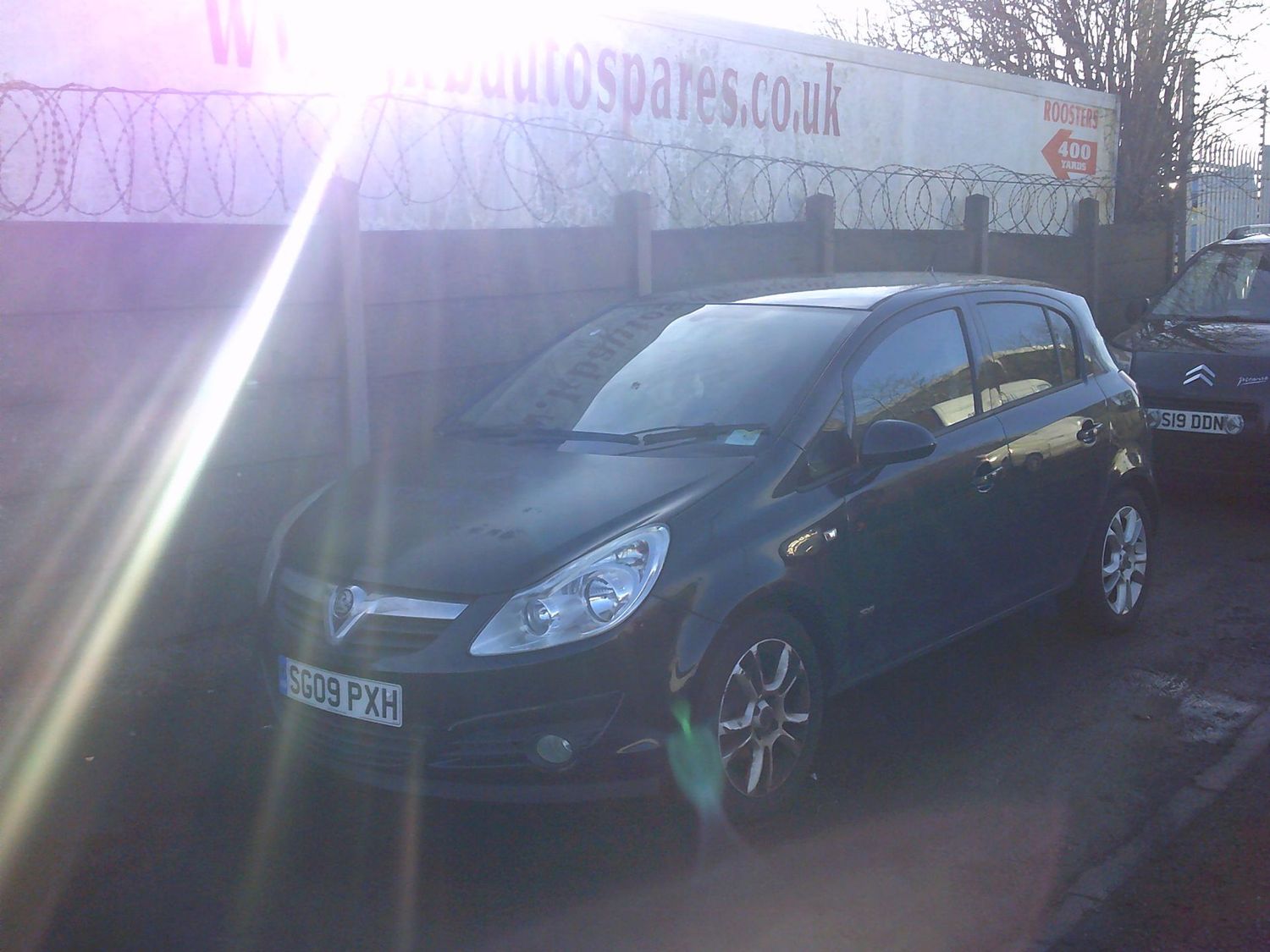 vauxhall corsa 2009 1.2 p breaking for spares..click for info