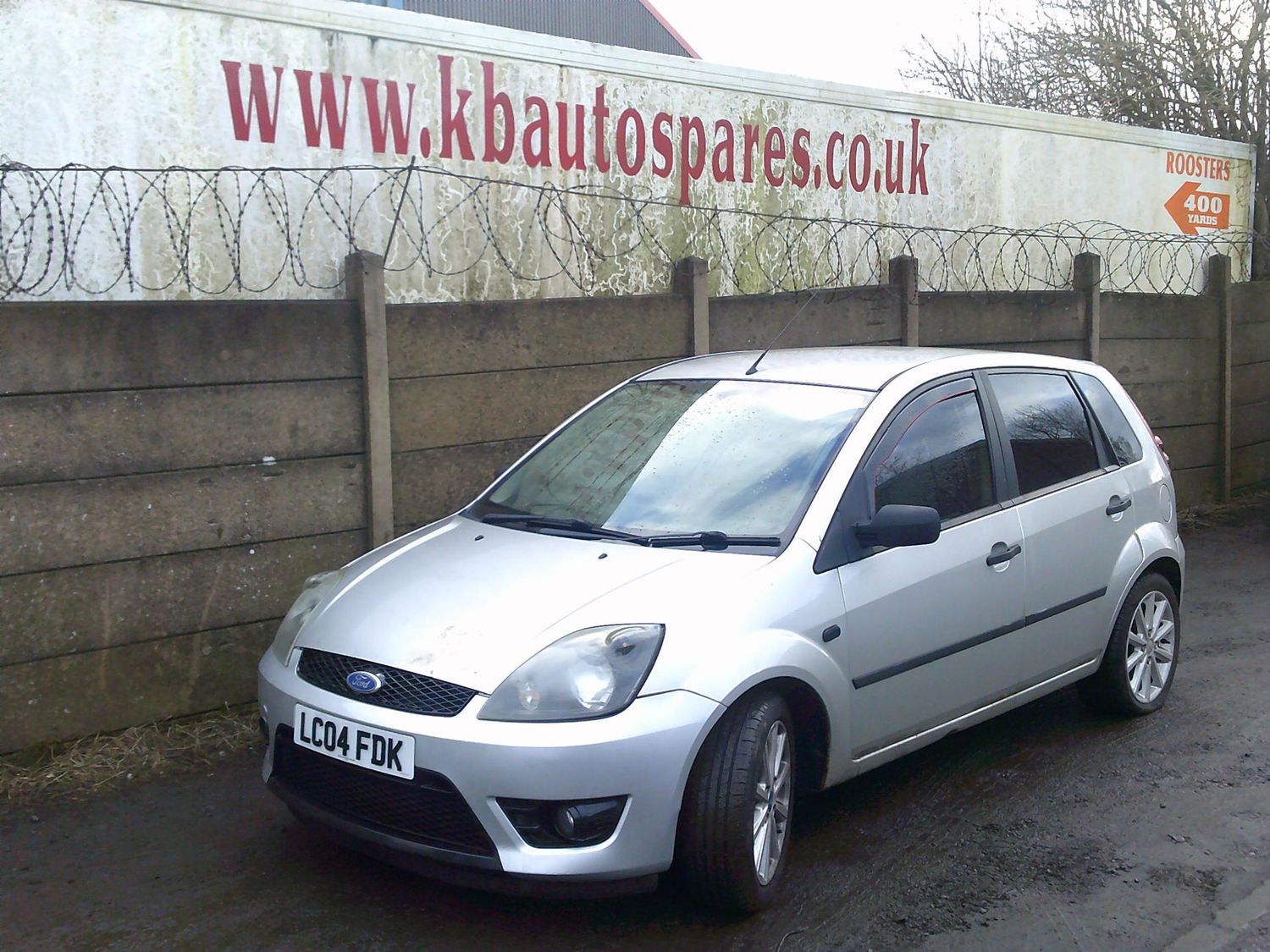 ford fiesta 2004 1.4 tdci breaking for spares..click for info