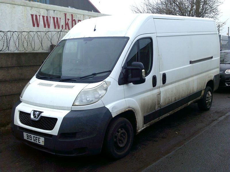 peugeot boxer 2012 2.2 hdi breaking for spares..click for info