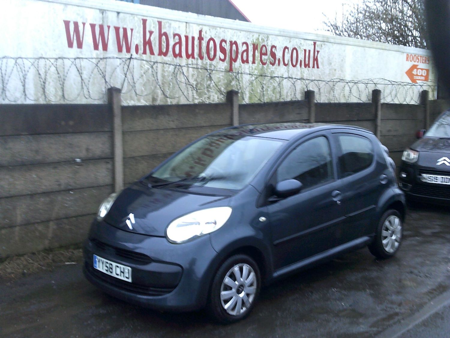 citroen c1 2008 1.0 p breaking for spares..click for info