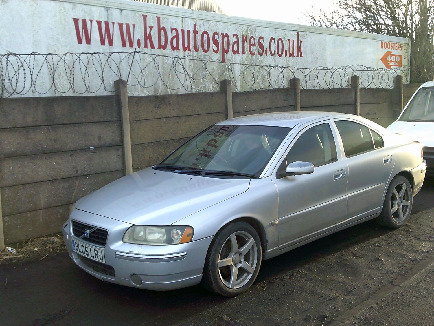 volvo s60 2005 2.4 td breaking for spares..click for info