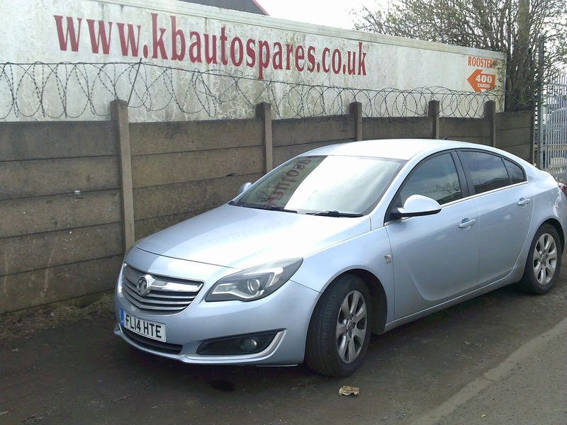vauxhall insignia 2014 2.0 cdti breaking for spares..click for info