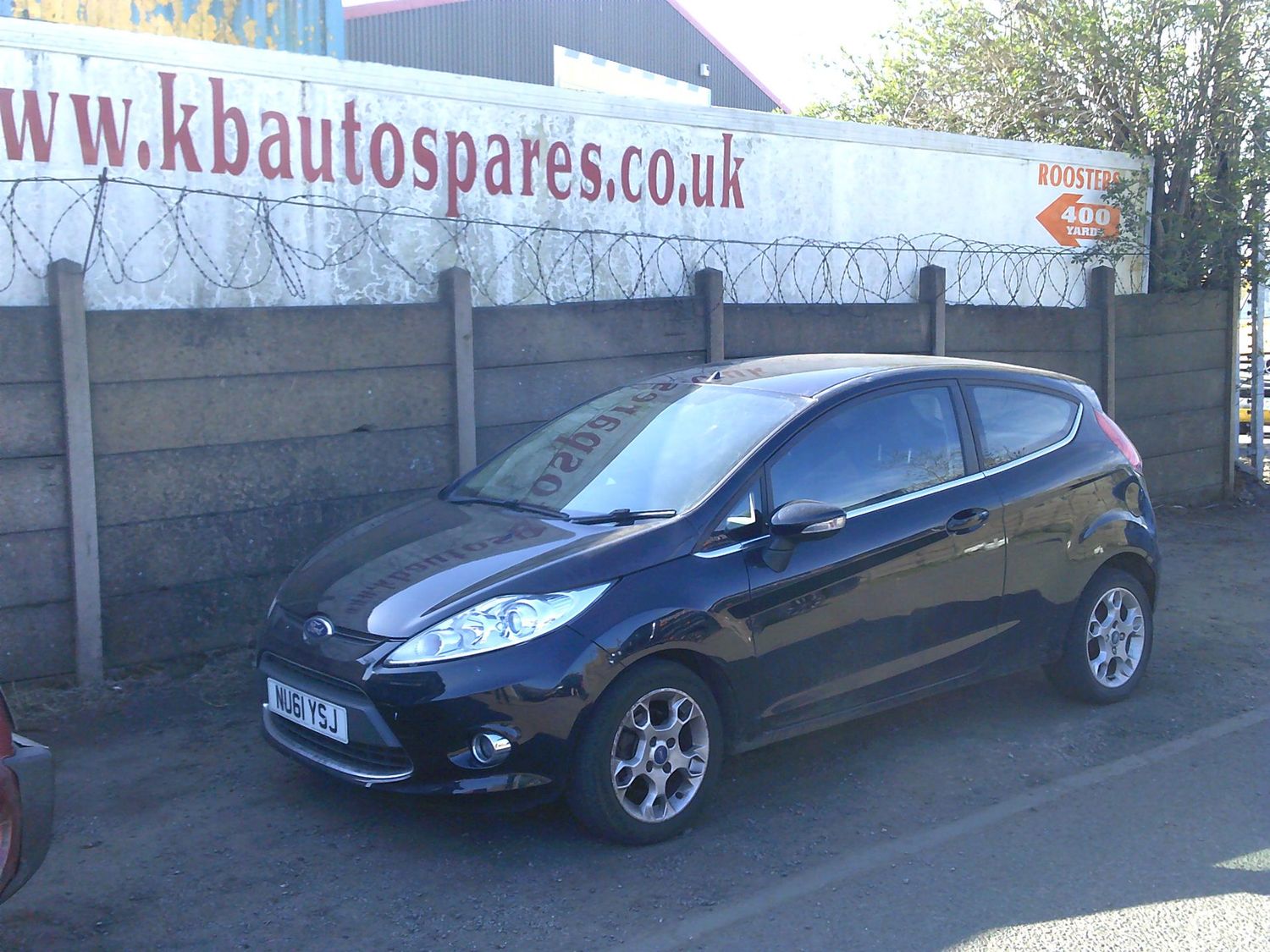 ford fiesta 2011 1.25 breaking for spares..click for info