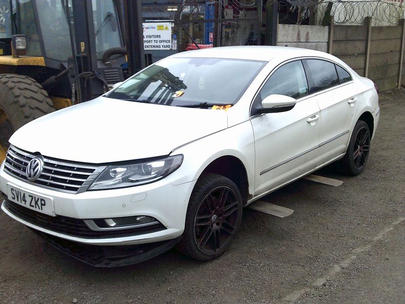 volkswagen passat cc gt 2014 2.0 tdi breaking for spares..click for info