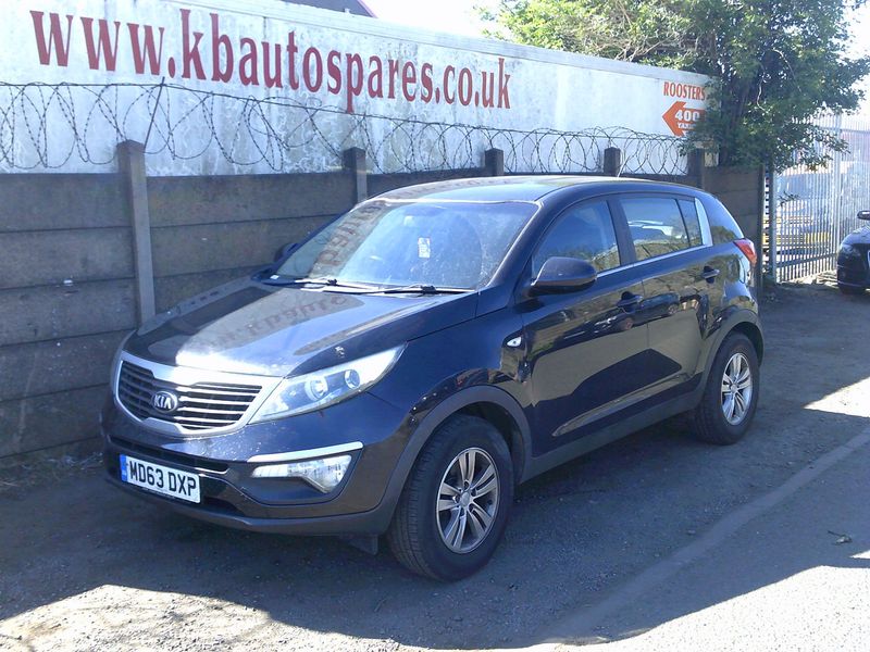 kia sportage 2014 1.7 crdi breaking for spares..click for info