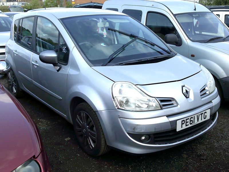 renault modus 2011 1.5 dci breaking for spares..click for info