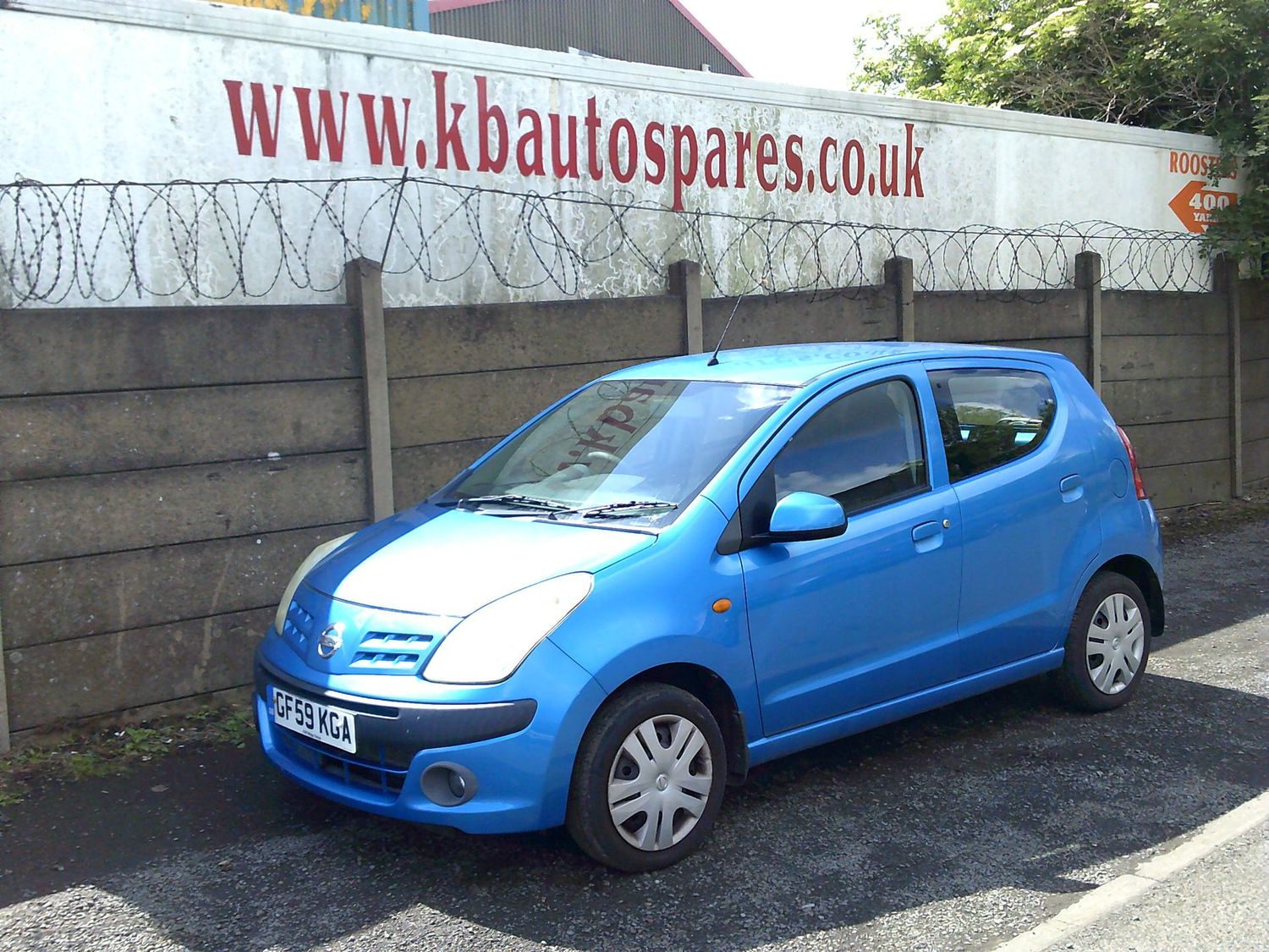 nissan pixo 2010 1.0 p breaking for spares..click for info