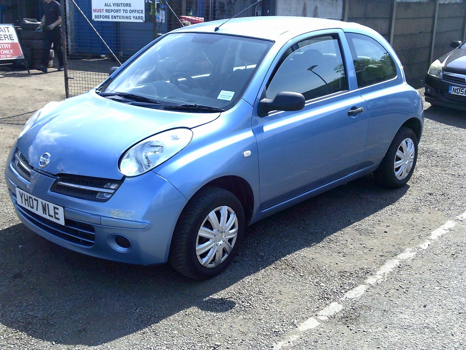 nissan micra 2007 1.2 p breaking for spares..click for info