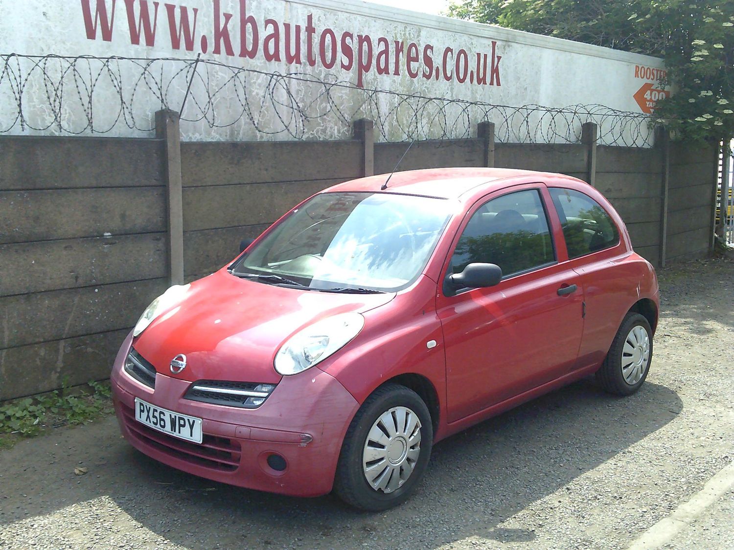 nissan micra 2006 1.2 p breaking for spares..click for info