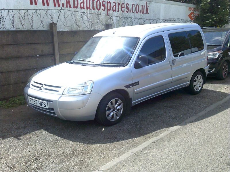 citroen berlingo mpv 2007 1.6 hdi breaking for spares..click for info
