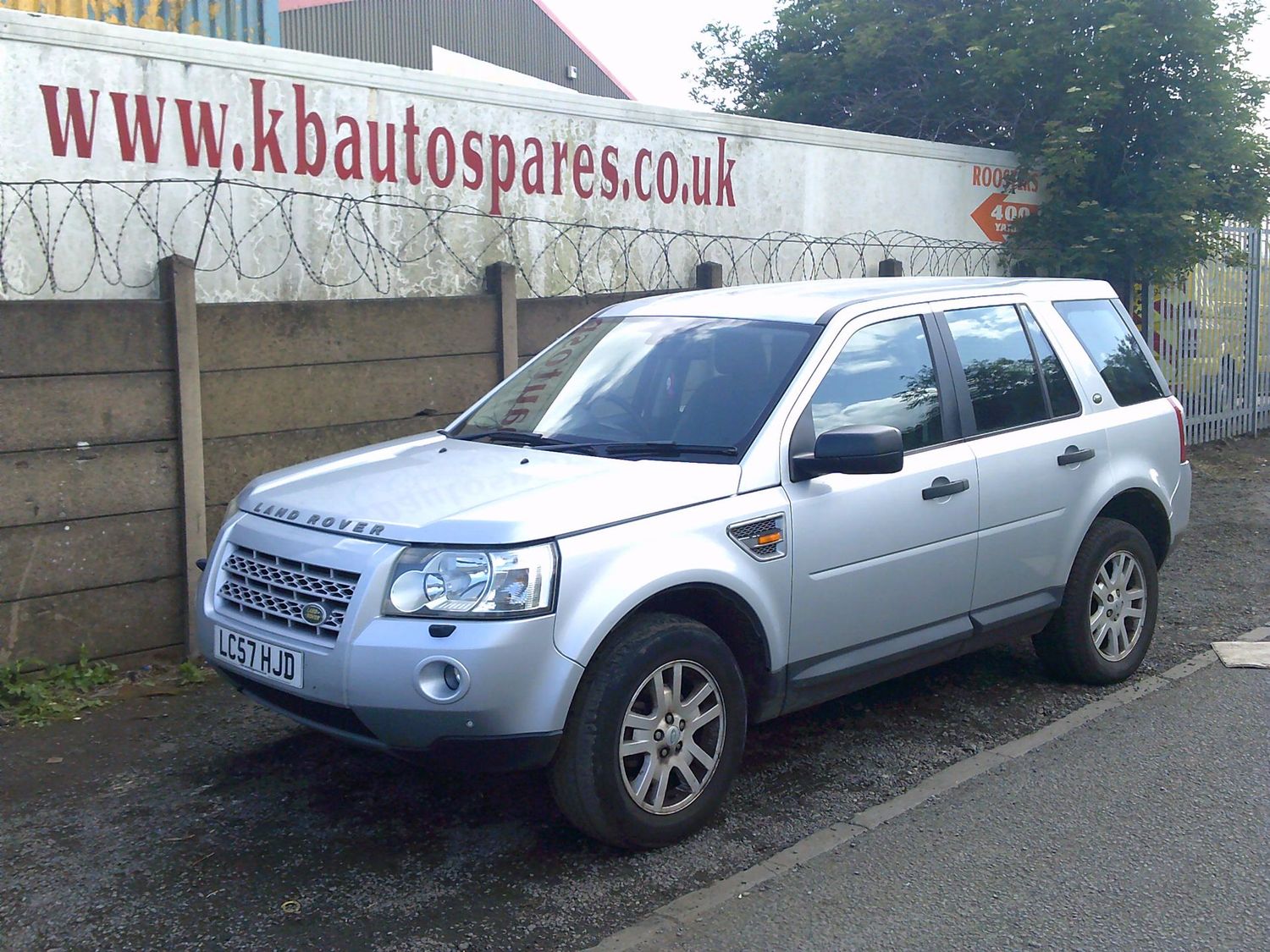 land rover freelander 2008 2.2 td breaking for spares..click for info