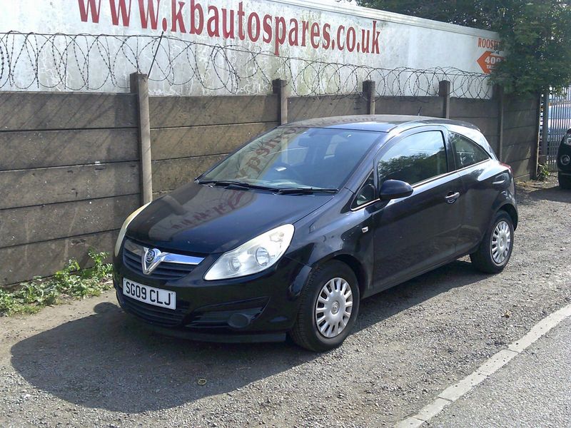 vauxhall corsa 2009 1.0 p breaking for spares..click for info