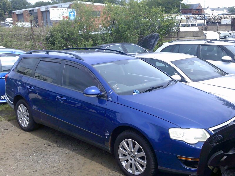 volkswagen passat estate 2007 1.9 tdi breaking for spares..click for info