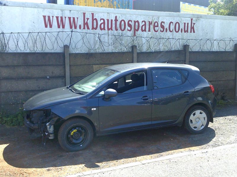 seat ibiza 2011 1.2 tdi breaking for spares..click for info